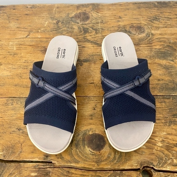 Earth Origins Navy Saru Cassidy Slip On Comfort Walking Sandals Slides Size 7 - Picture 3 of 9